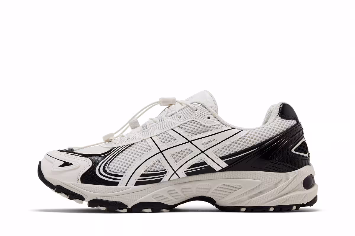 ASICS Gel Kahana TR V4 White Black, view 4