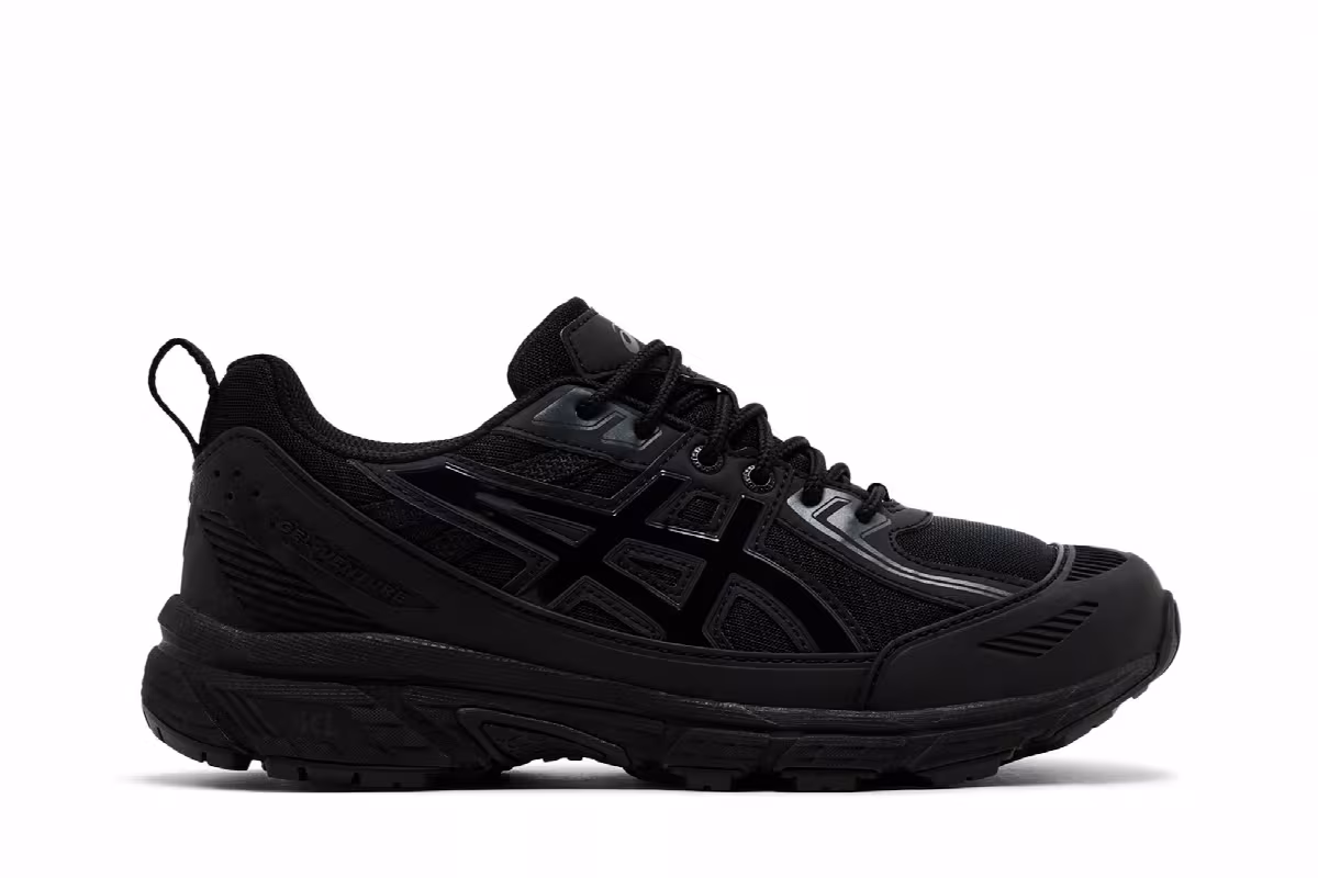 ASICS Gel Venture 6 Shield Triple Black, view 2