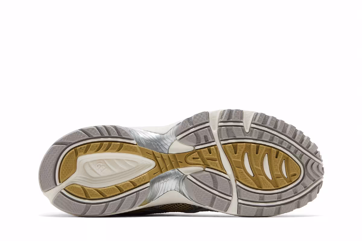 ASICS Women's Gel 1090V2 Khaki Beige Oyster Grey, view 5