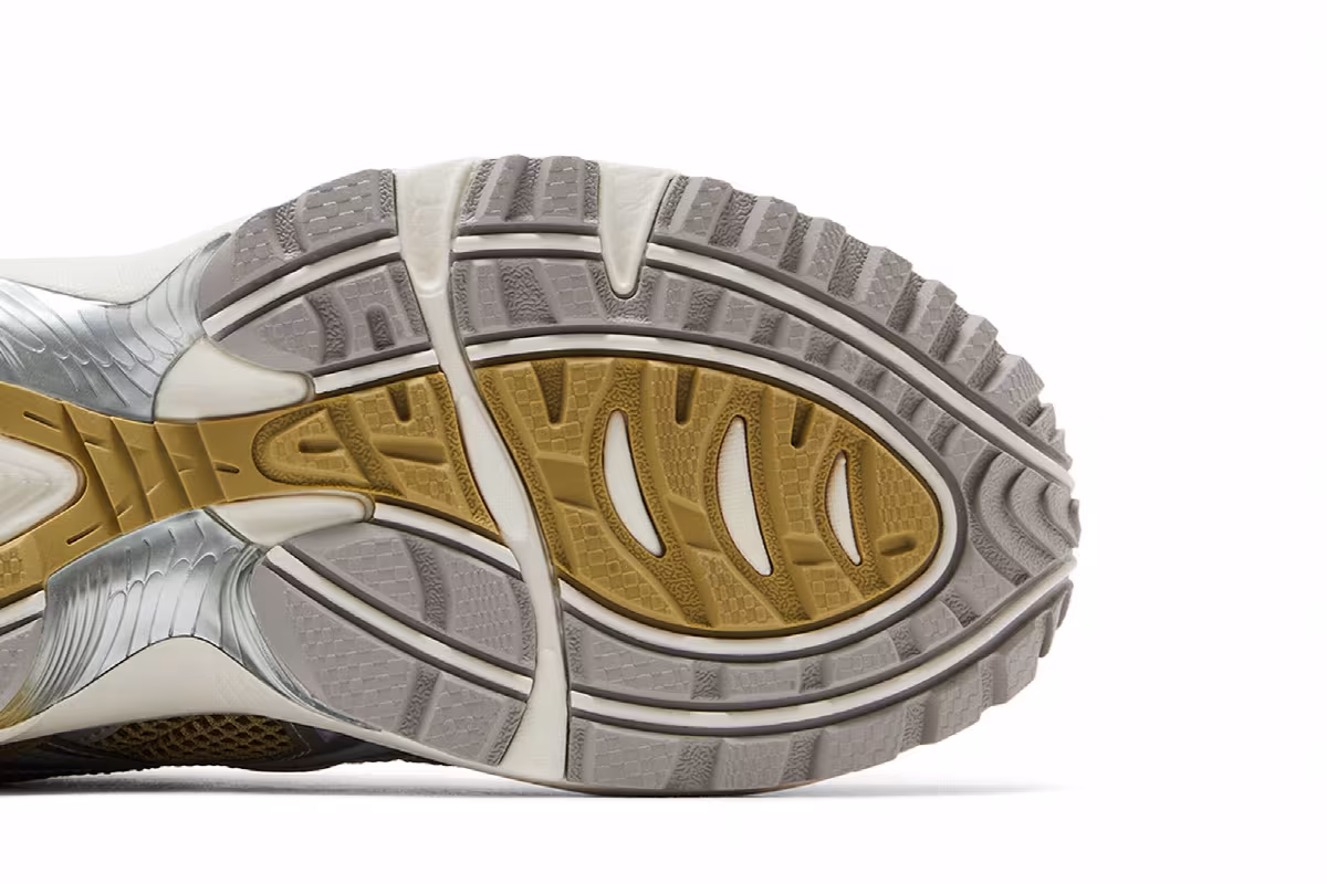 ASICS Women's Gel 1090V2 Khaki Beige Oyster Grey, view 6