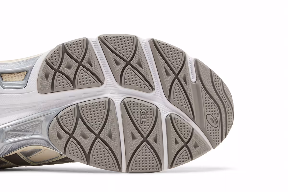 ASICS Gel NYC 2055 Vanilla Pale Oak, view 6
