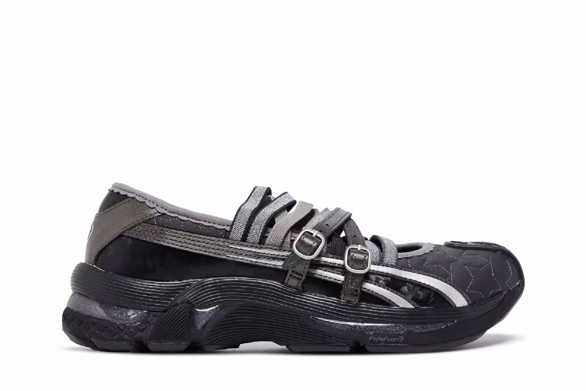 Kiko Kostadinov x Heaven by Marc Jacobs x ASICS Women's Gel Lokros Graphite Grey Gunmetal, view 2