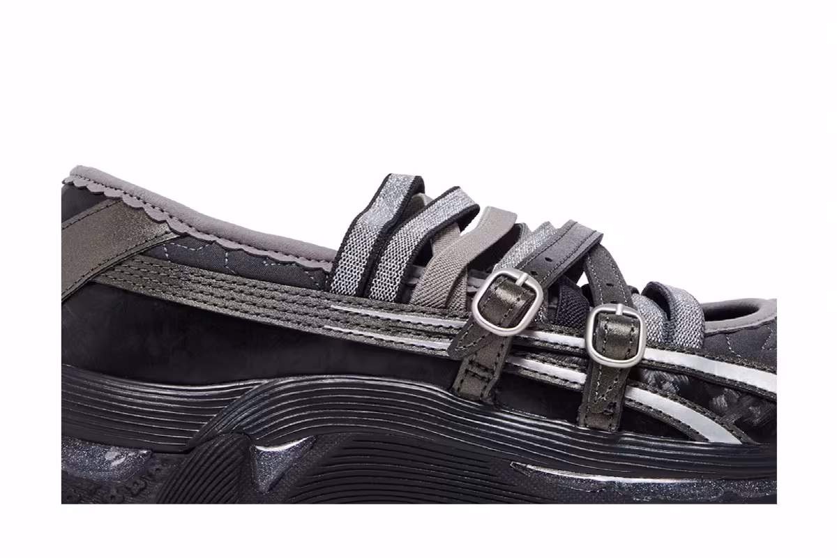 Kiko Kostadinov x Heaven by Marc Jacobs x ASICS Women's Gel Lokros Graphite Grey Gunmetal, view 3