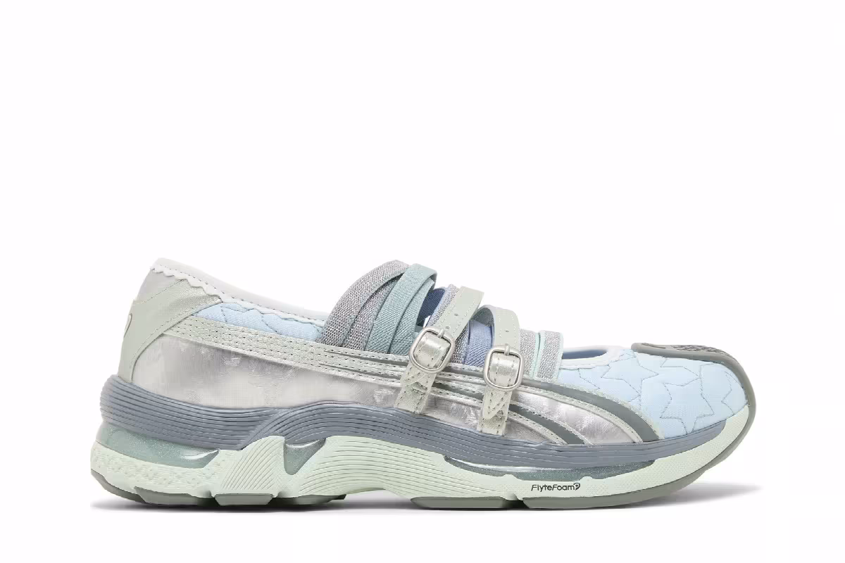 Kiko Kostadinov x Heaven by Marc Jacobs x ASICS Women's Gel Lokros Faded Denim, view 2