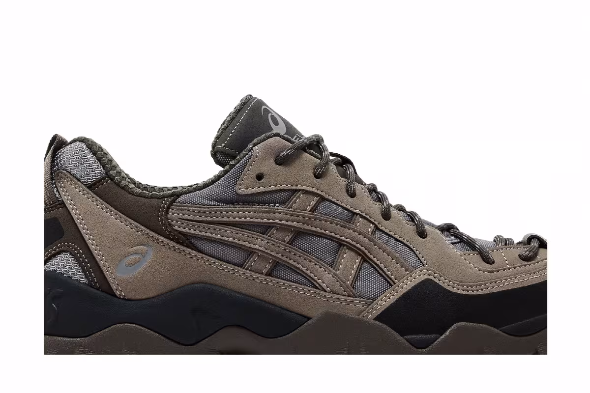 ASICS Gel Pickax Clay Grey Mink, view 3