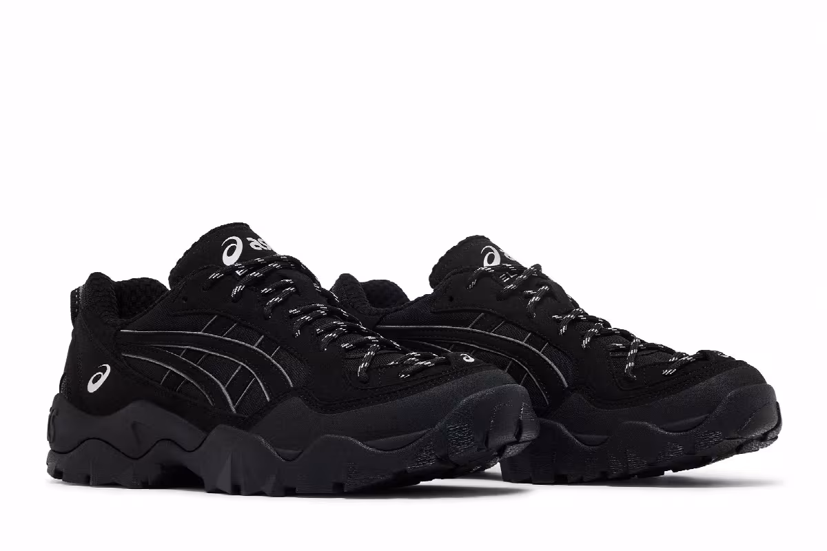 ASICS Gel Pickax Triple Black, view 9