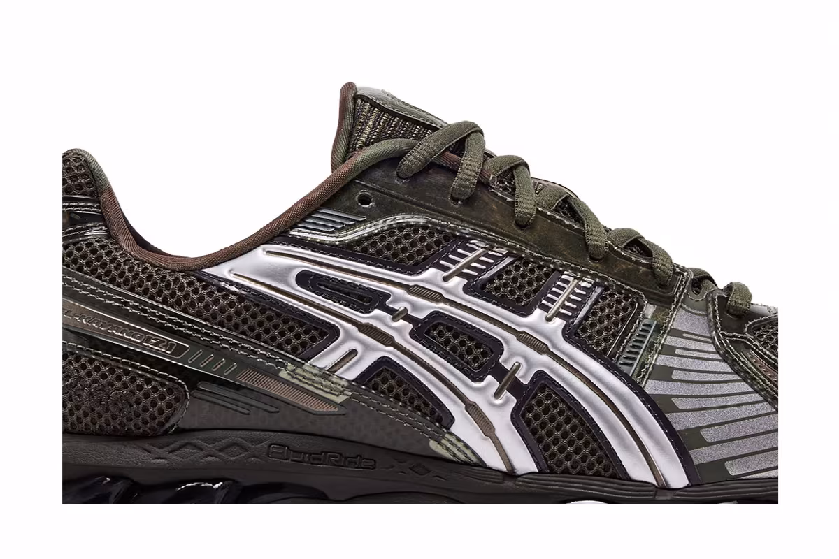 Marvel vs. Capcom x Kith x ASICS Gel Kayano 12.1 Double Box - Captain America vs. Guile With Comic Book, view 4
