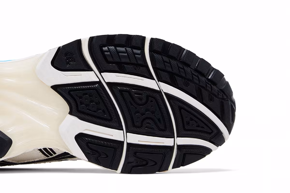 Marvel vs. Capcom x Kith x ASICS Gel Kayano 14 Ryu, view 6