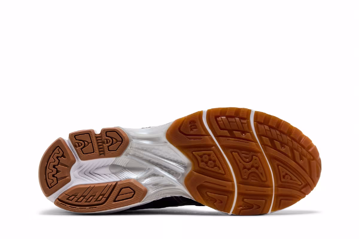 A.P.C. x ASICS Gel Kayano 14 Indigo Fog, view 5