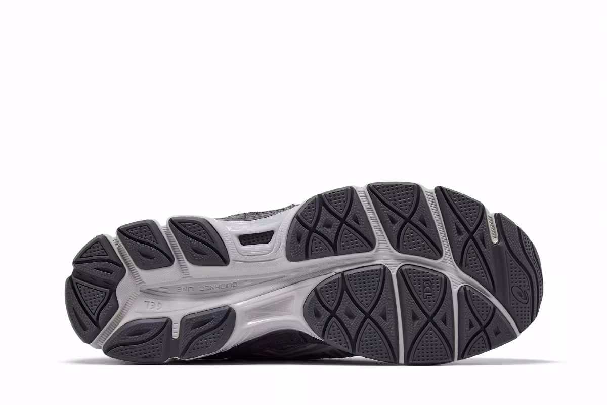 ASICS Gel NYC Cloud Grey, view 5