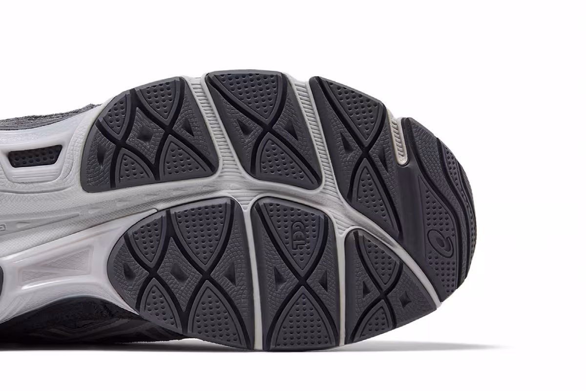 ASICS Gel NYC Cloud Grey, view 6