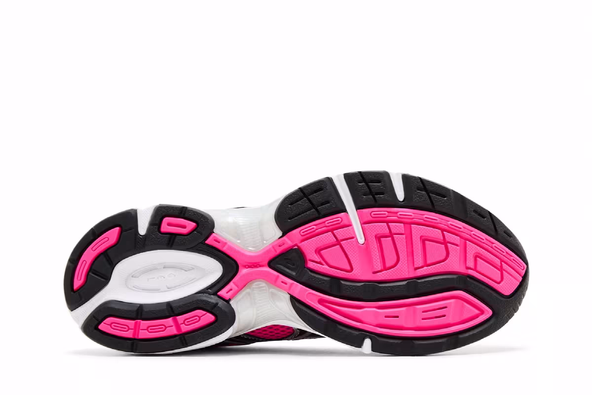 ASICS Women's Gel 1130 Neon Pack - Pink, view 5