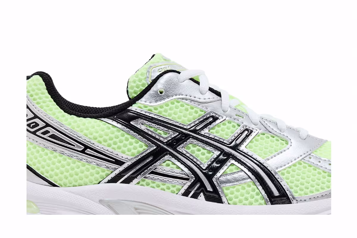 ASICS Women's Gel 1130 Neon Pack - Green, view 3