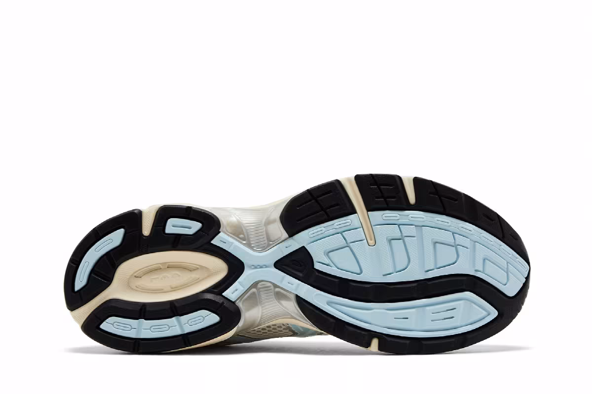 Kith x ASICS Gel 1130 Cream Starlight Blue 2025, view 5