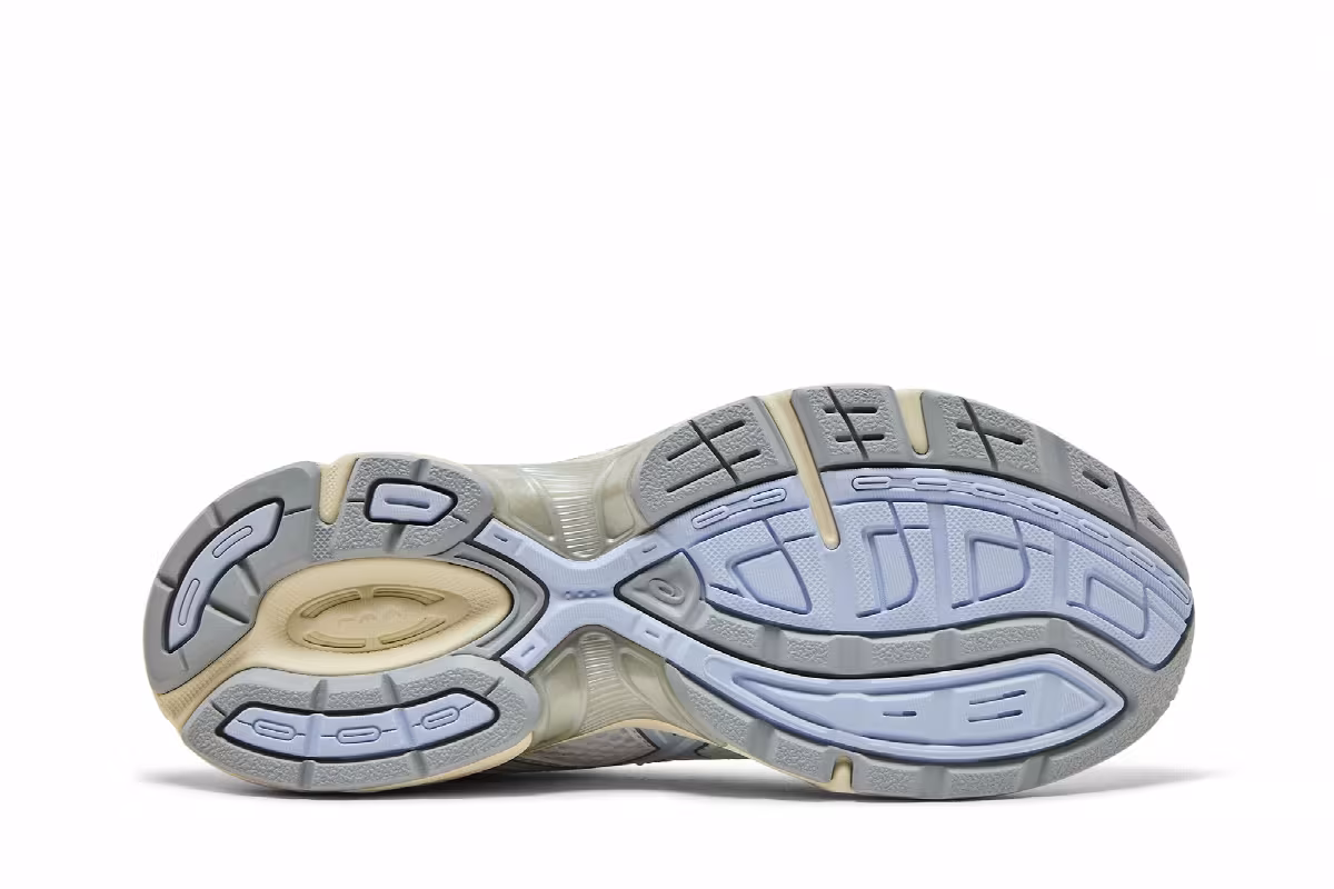 ASICS Women's Gel 1130 White Blue Fade, view 5