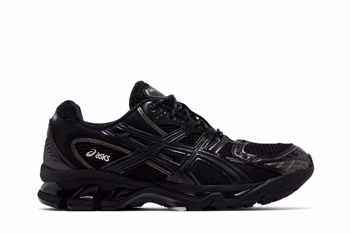 ASICS Gel Nimbus 10.1 Triple Black, view 2
