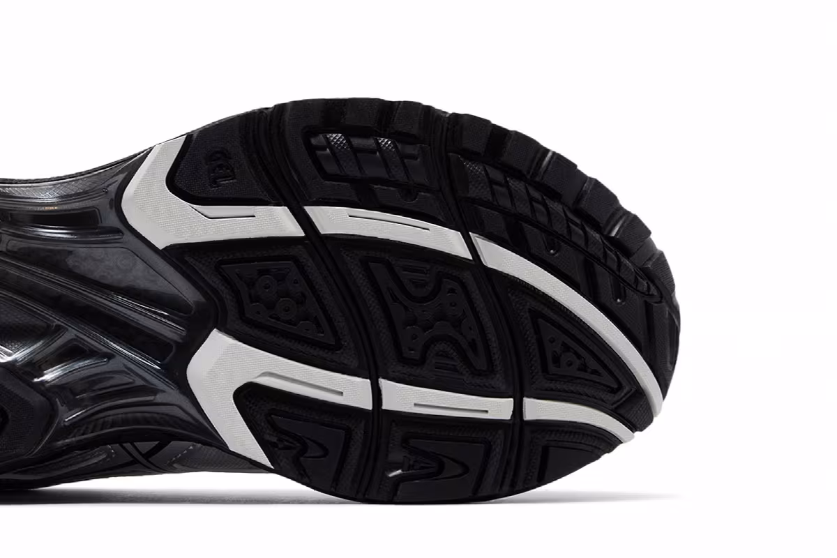 ASICS Gel Nimbus 10.1 Triple Black, view 6