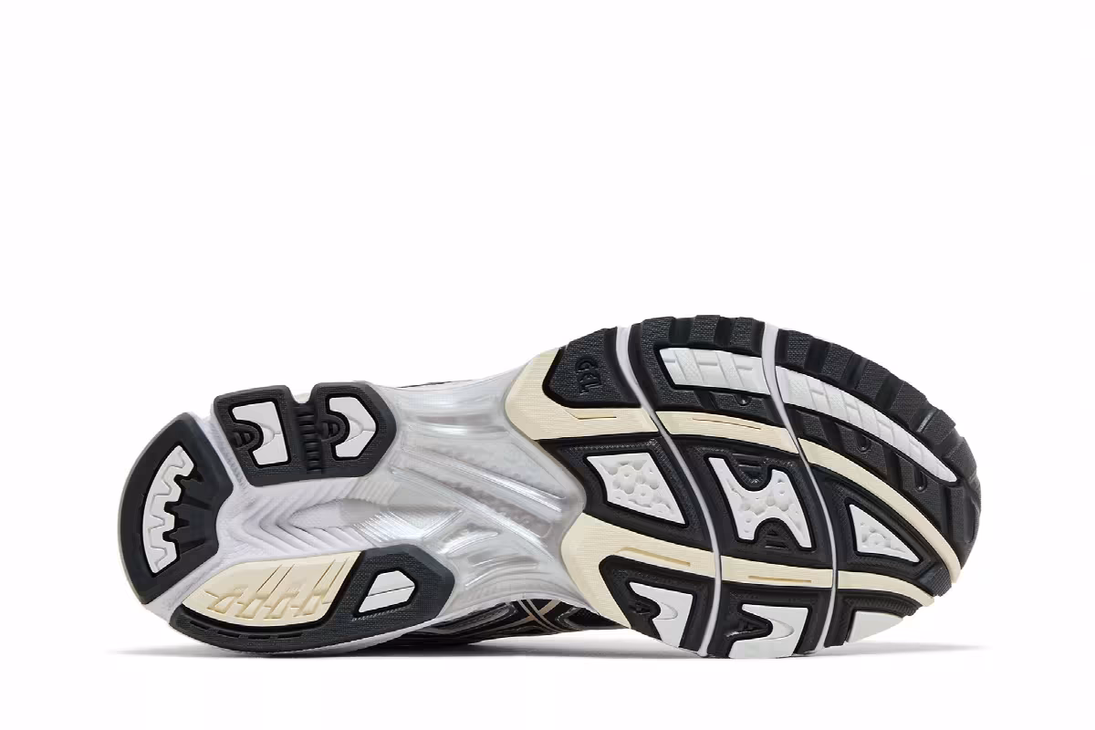 ASICS Gel Nimbus 10.1 White Obsidian Grey, view 5