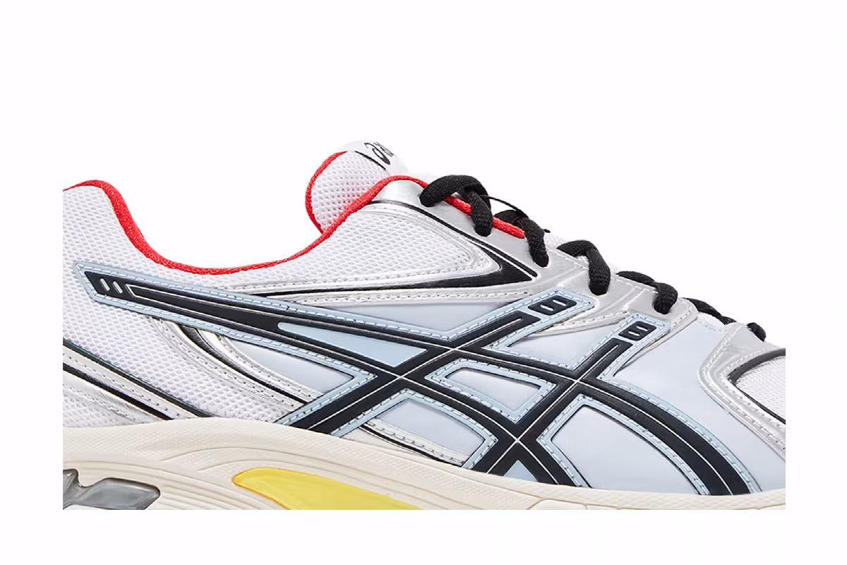 Stefon Diggs x ASICS Gel DS Trainer 14 Play Shoe, view 3
