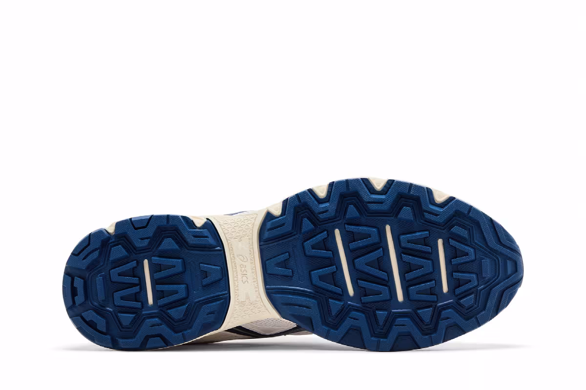 ASICS Gel Nunobiki White Independence Blue, view 5
