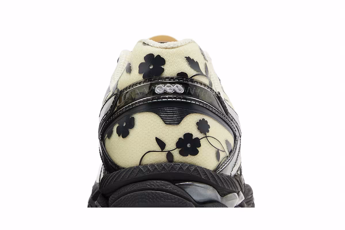 Cecilie Bahnsen x ASICS Gel Cumulus 16 Ivory Black, view 8