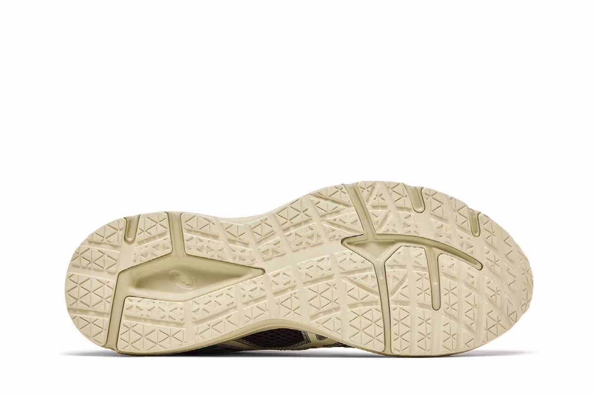 Kith x ASICS Jog 100S Espresso Vanilla Ice, view 5