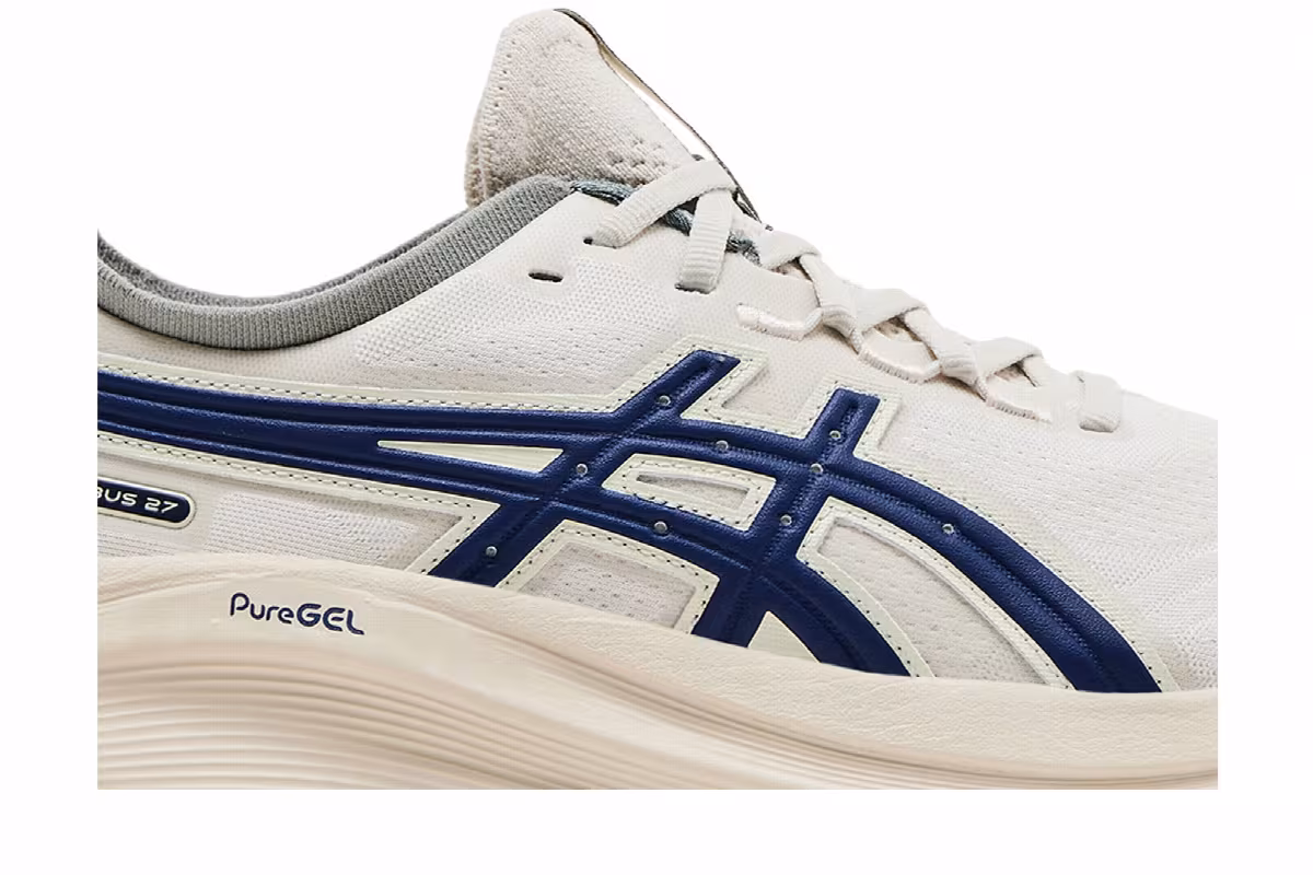 ASICS Gel Nimbus 27 Track Club, view 3