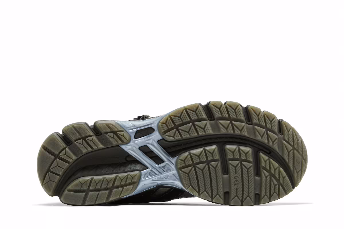 Cecilie Bahnsen x ASICS Gel Kayano 20 Olive, view 5