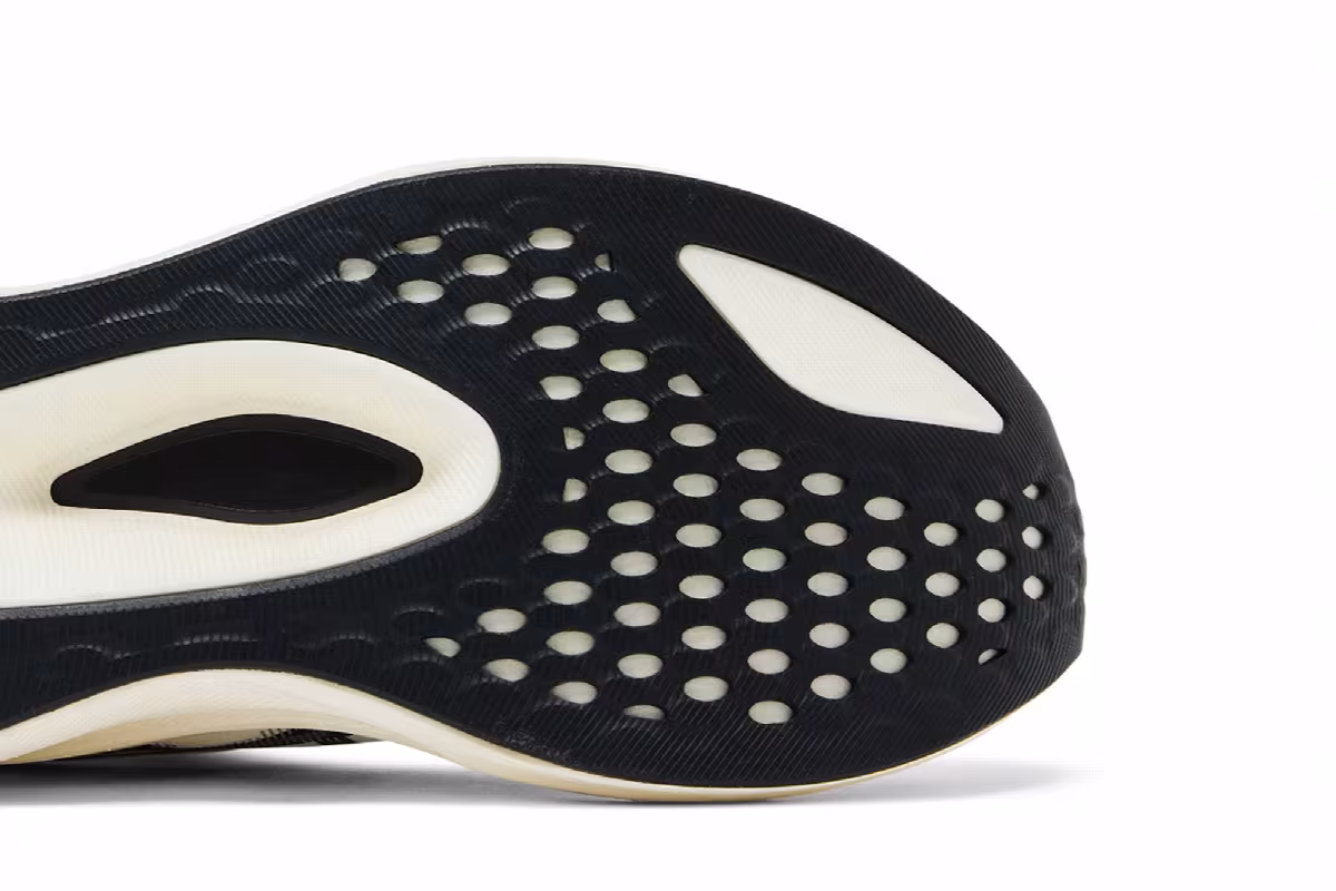 ASICS Women's Magic Speed 4 White Black, view 6