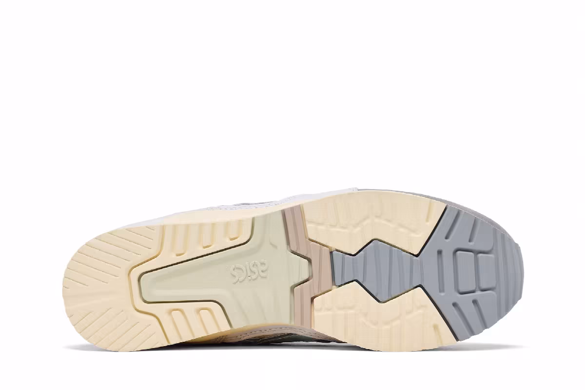 Ronnie Fieg x ASICS Gel Lyte 3 Remastered World's Fair Pack - South Korea, view 5
