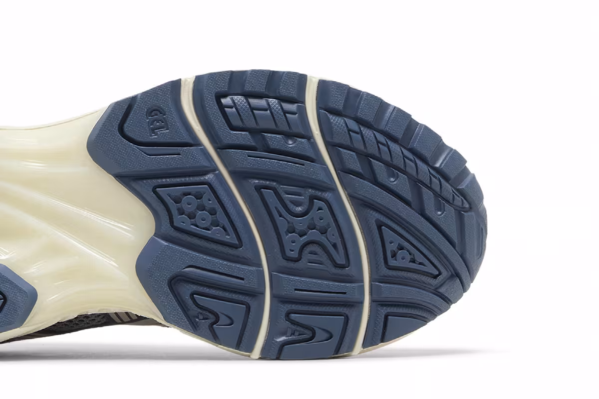 ASICS Gel Kayano 14 Dark Pewter, view 6