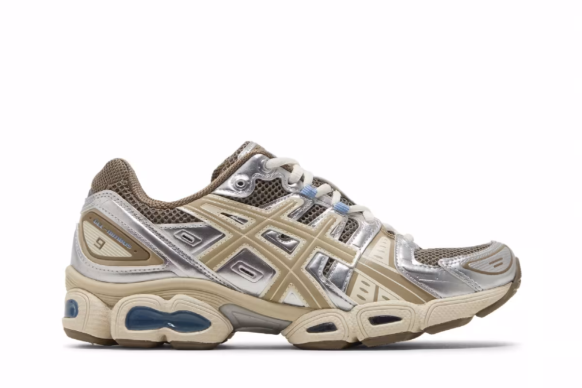 ASICS Women's Gel Nimbus 9 Pepper Wood Crepe, view 2