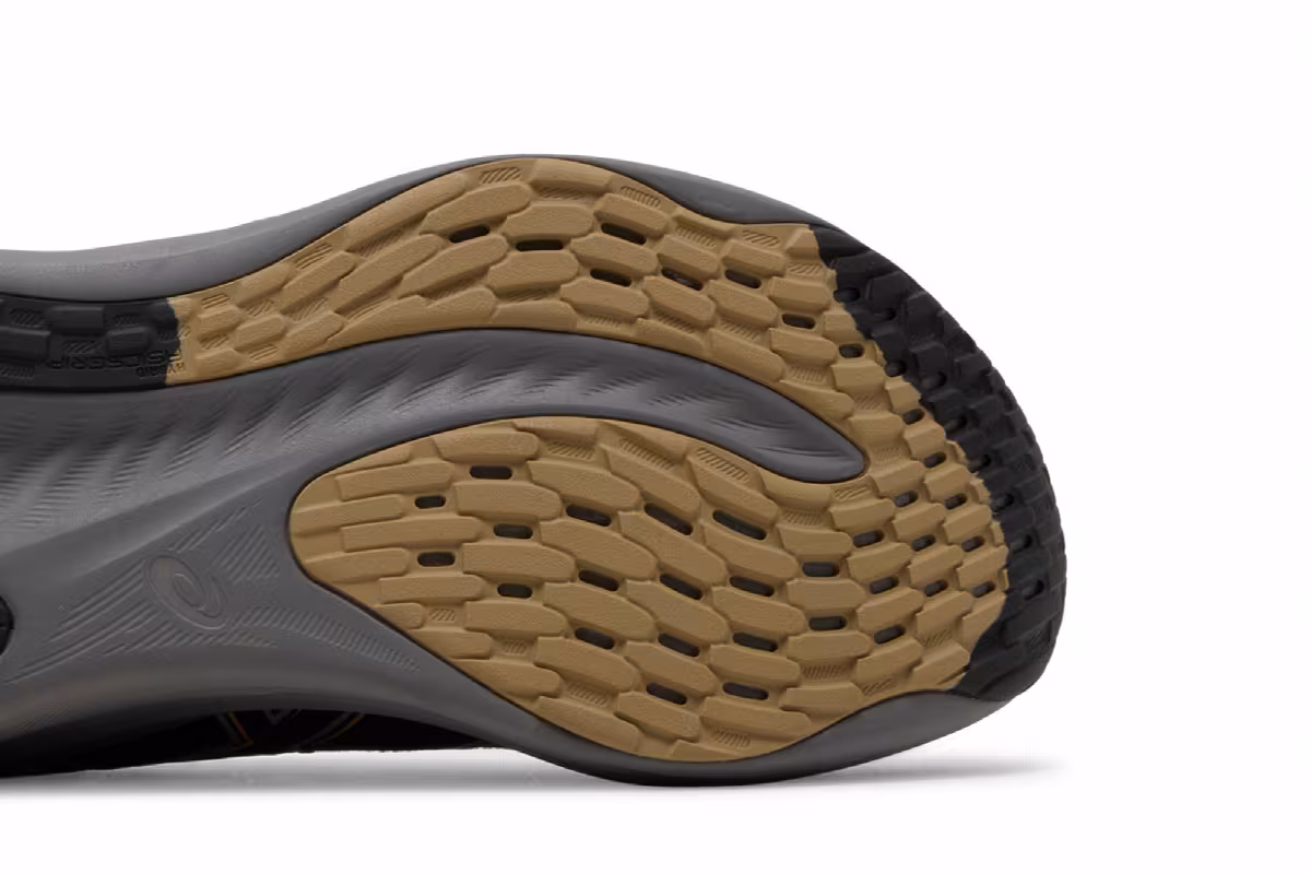 ASICS Gel Nimbus 26 Platinum Black Champagne, view 6