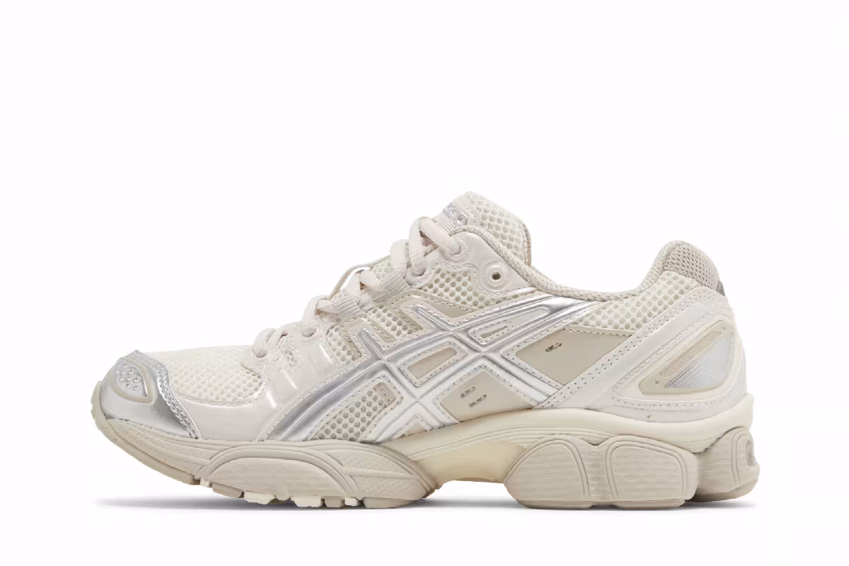 ASICS Women's Gel Nimbus 9 Cream Mineral Beige, view 4