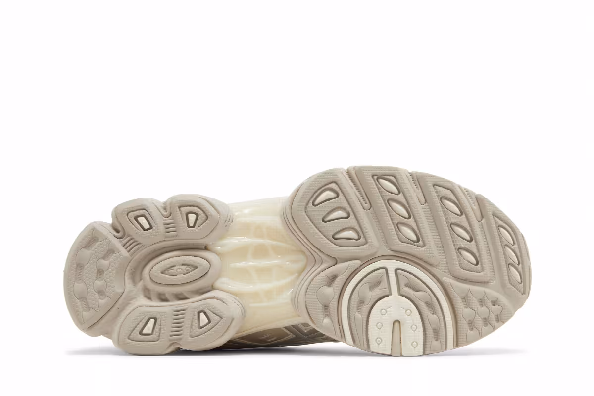 ASICS Women's Gel Nimbus 9 Cream Mineral Beige, view 5