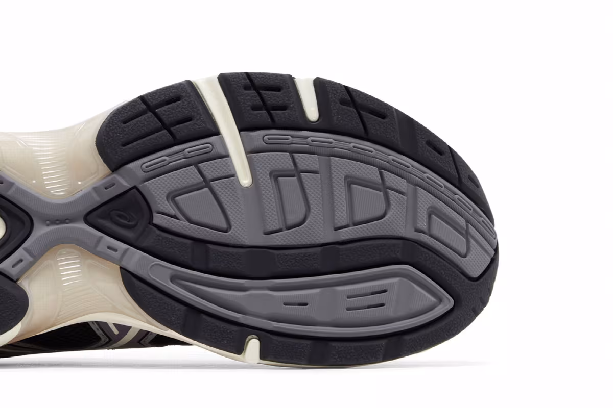 ASICS Gel 1130 Black Carbon, view 6