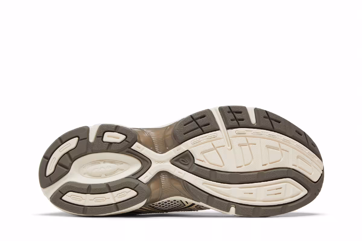 ASICS Gel 1130 Birch Dark Taupe, view 5