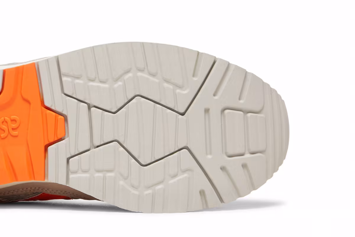 Ronnie Fieg x ASICS Gel Lyte 3 Remastered Super Orange, view 6