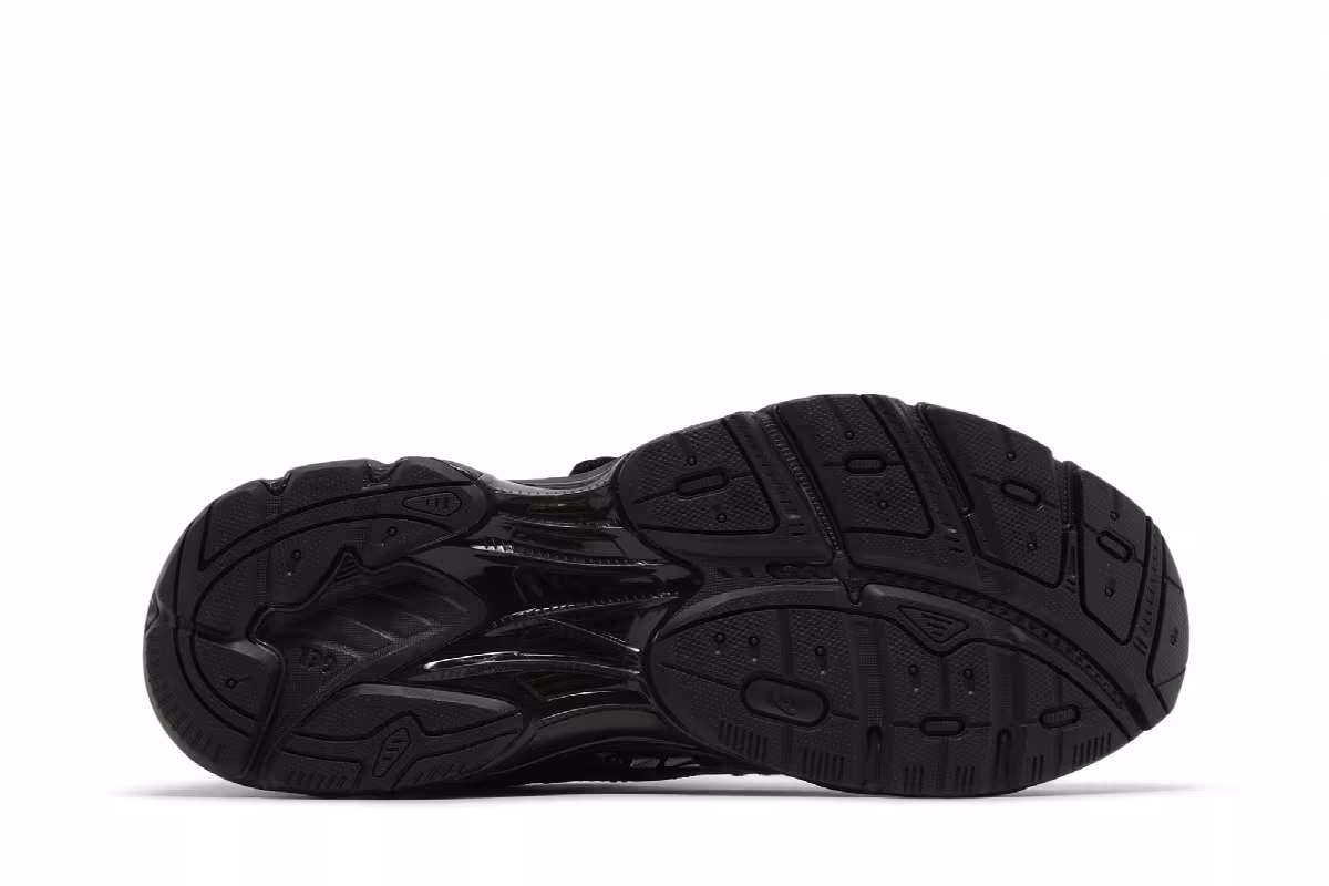 Cecilie Bahnsen x ASICS GT 2160 Black, view 5