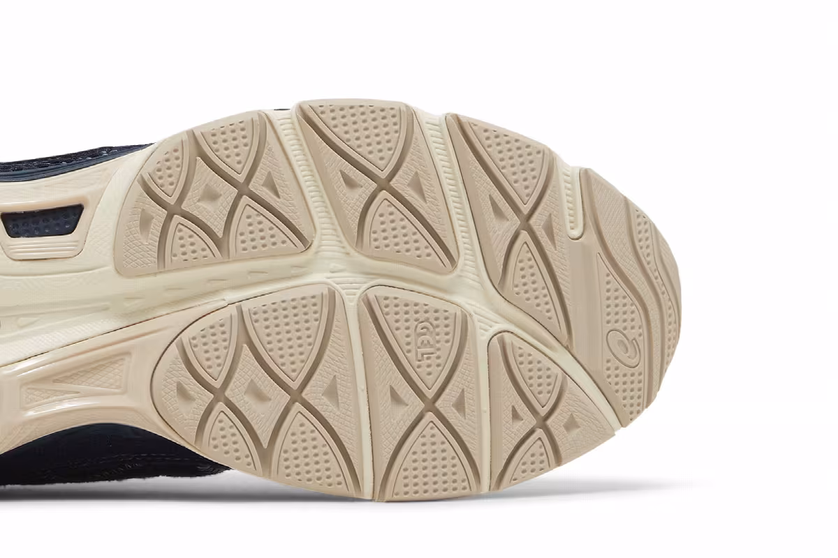 Fujitaka x ASICS Gel NYC Imbari Pack, view 6