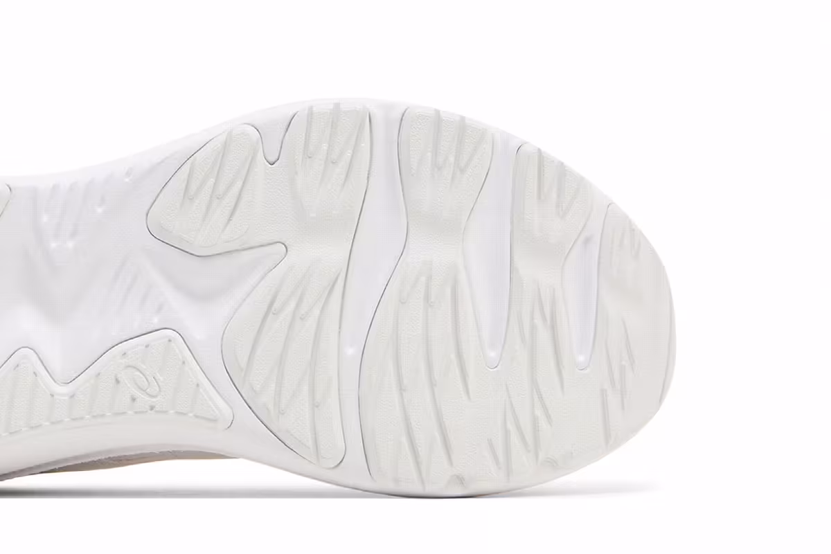 Asics Women's Jolt 4 Triple White, view 6