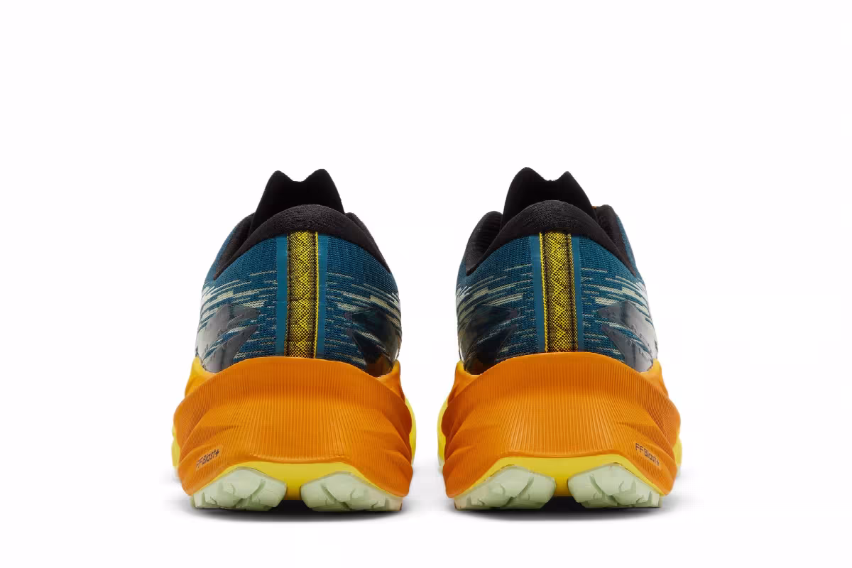 Asics Novablast 3 TR Nature Bathing - Golden Yellow, view 7