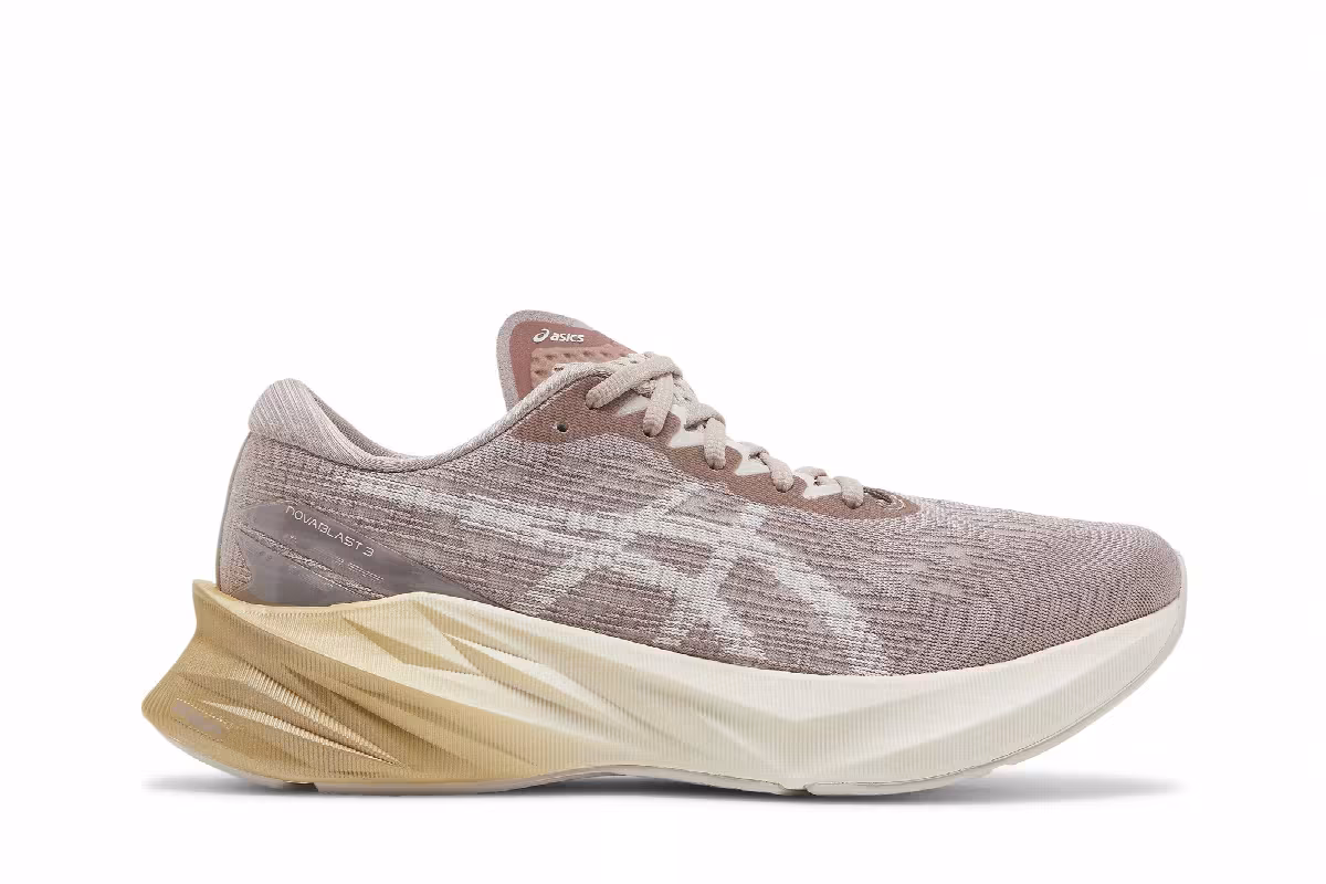 Asics Women's Novablast 3 Fawn Mineral Beige, view 2