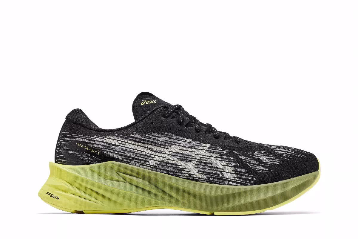 Asics Novablast 3 Black Dried Leaf Green, view 2