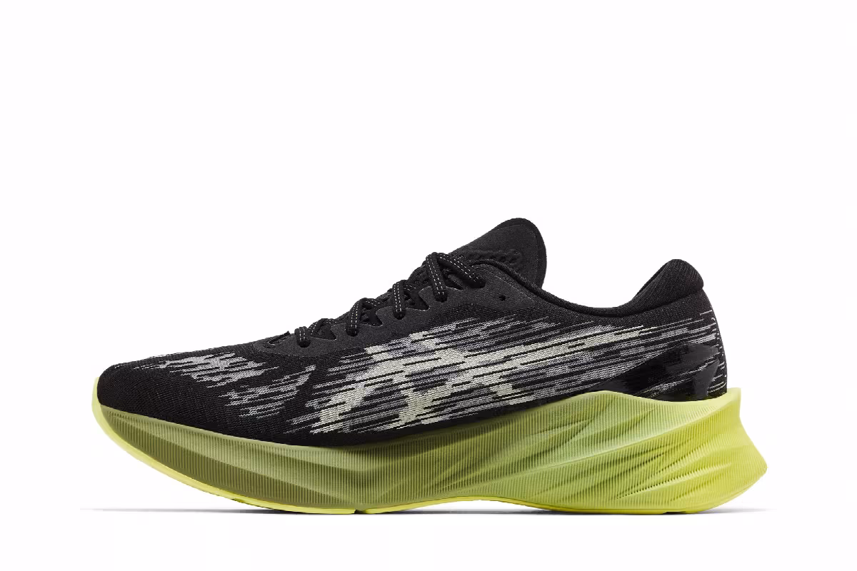 Asics Novablast 3 Black Dried Leaf Green, view 4