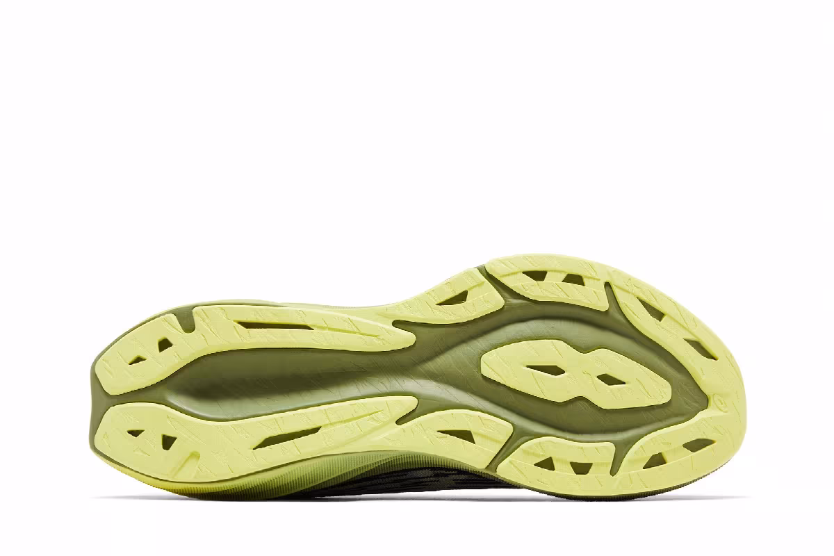 Asics Novablast 3 Black Dried Leaf Green, view 5