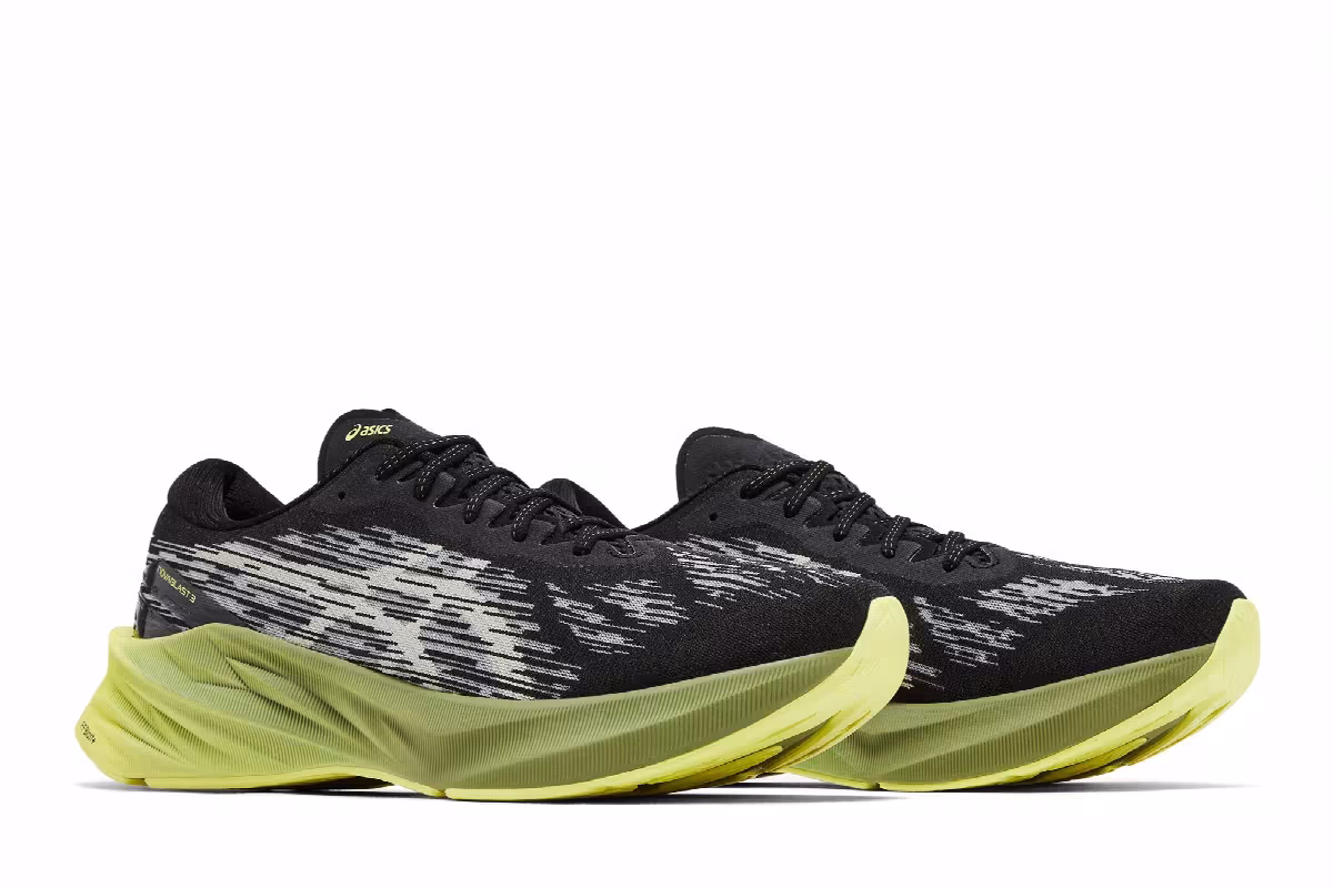 Asics Novablast 3 Black Dried Leaf Green, view 9