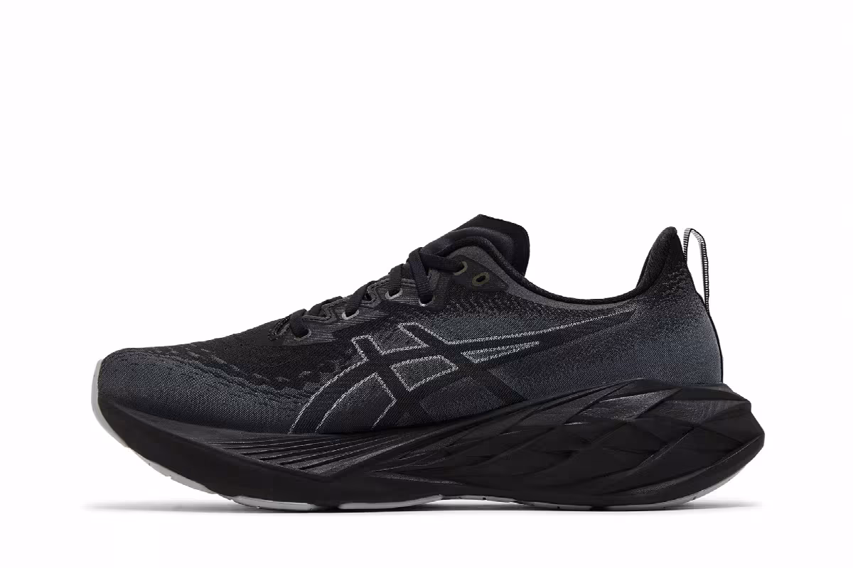 ASICS Novablast 4 Wide Black Graphite Grey, view 4