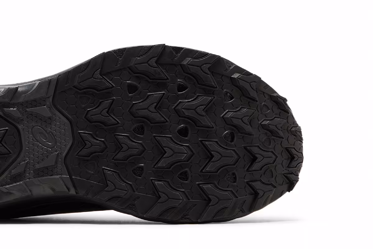 Asics Gel Venture 9 Triple Black, view 6