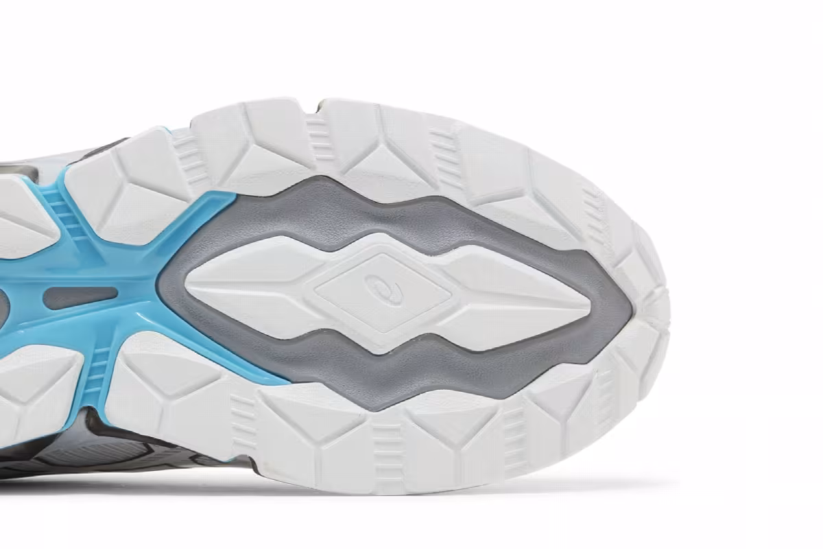 ASICS Gel Quantum 360 7 White Gunmetal, view 6